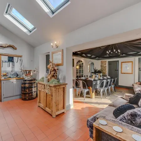 6 Bed In Oc-s30199 * 里士满
