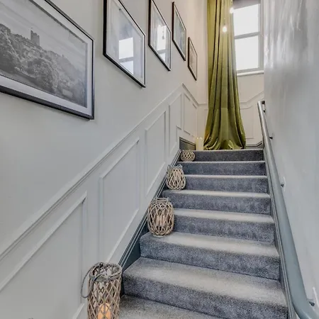 6 Bed In Oc-s30199 里士满
