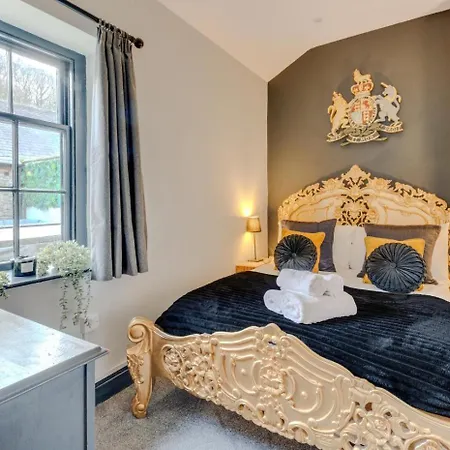 6 Bed In Oc-s30199